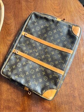 Louis Vuitton Monogram 90s Canvas Portfolio
